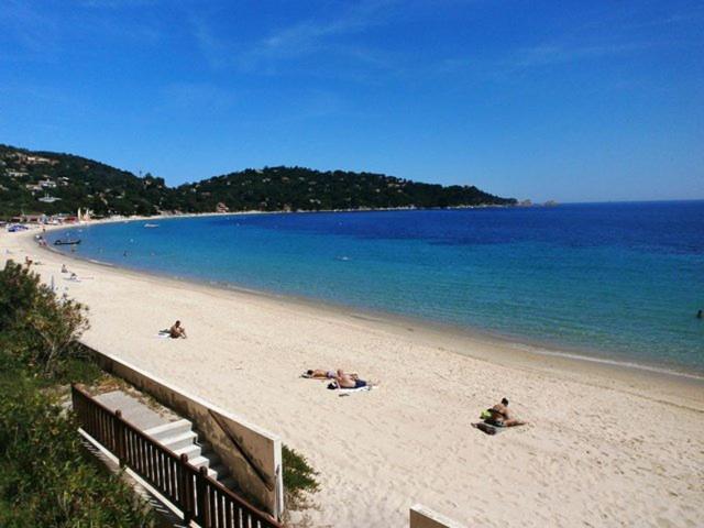 Appartement Paisible Avec Vue Panoramique Mer Et Acces Direct Plage Bormes-les-Mimosas Esterno foto