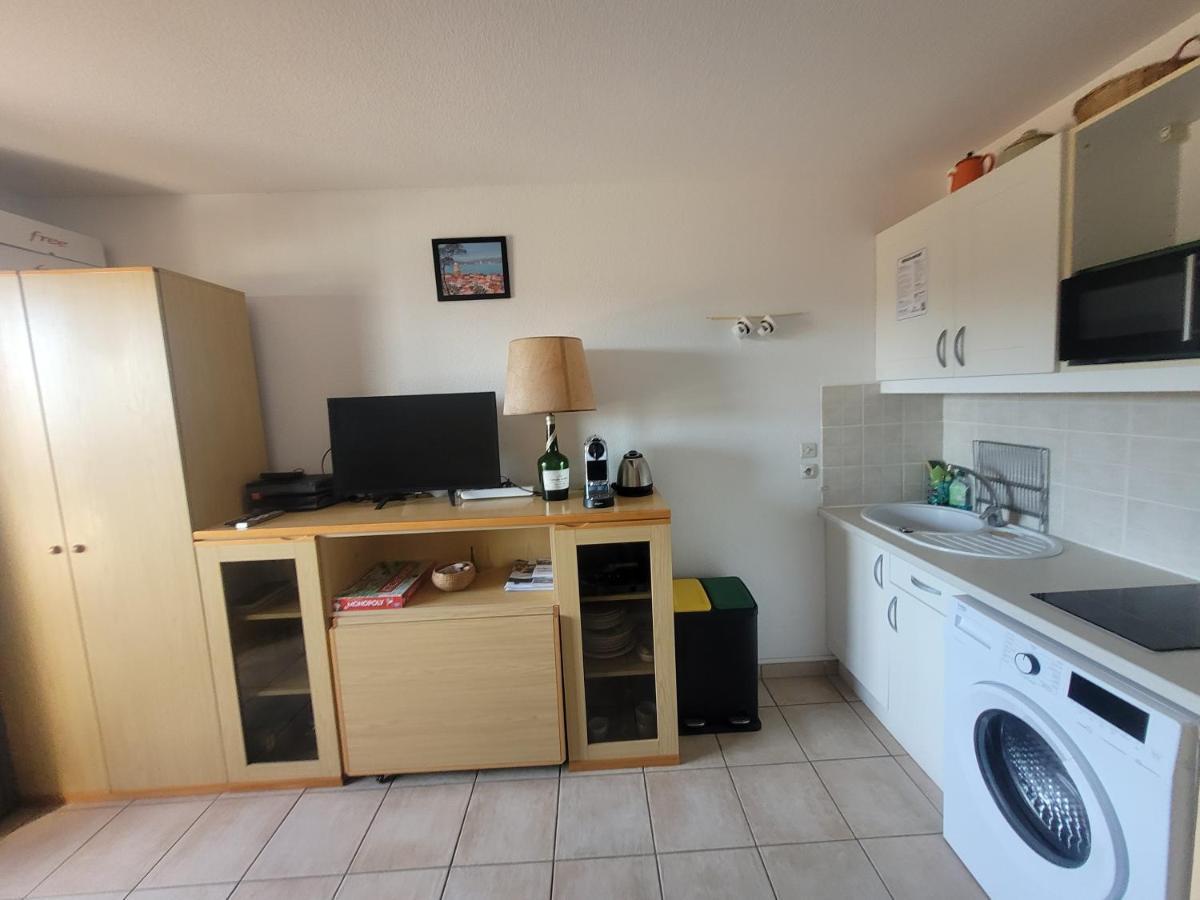 Appartement Paisible Avec Vue Panoramique Mer Et Acces Direct Plage Bormes-les-Mimosas Esterno foto